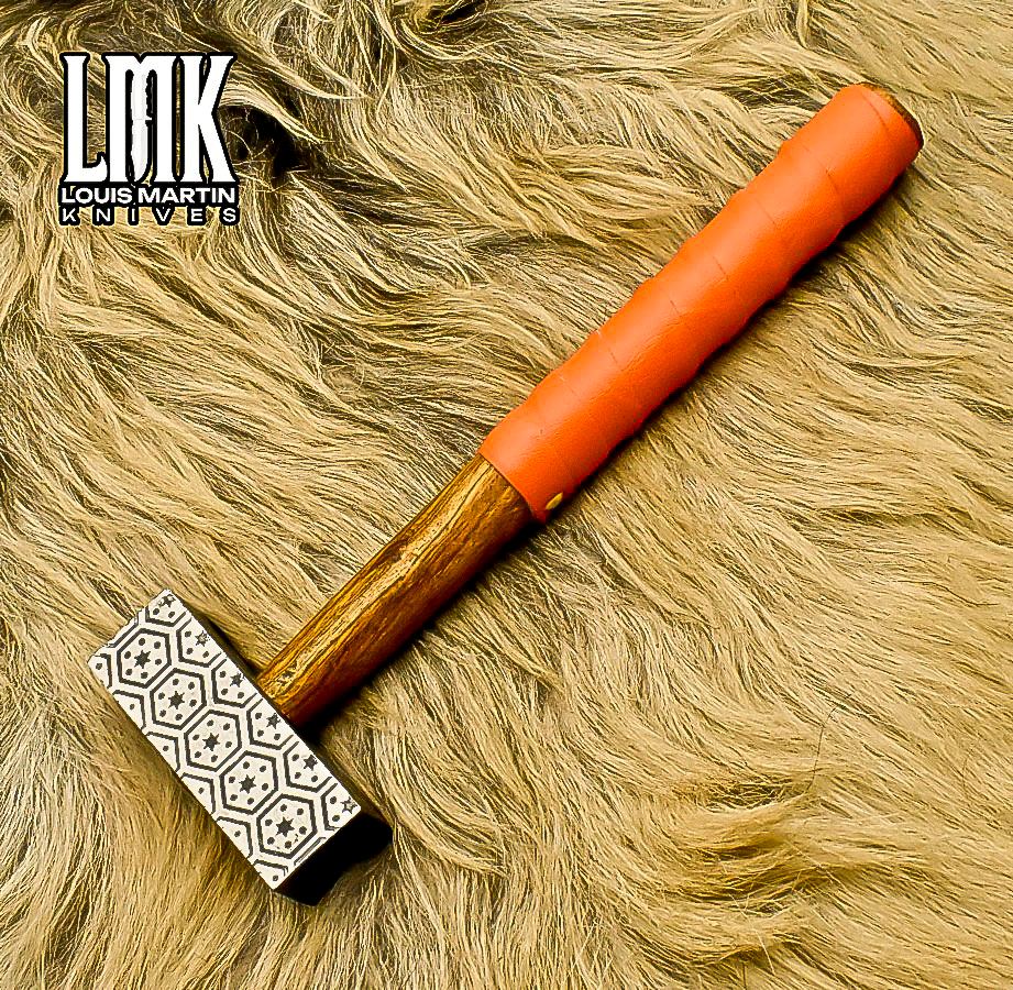 Wholesale hammer knives hand-forged by Louis Martin