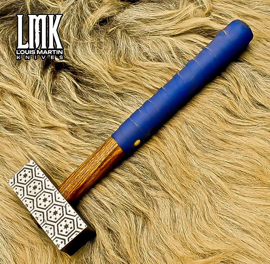 Wholesale hammer knives hand-forged by Louis Martin