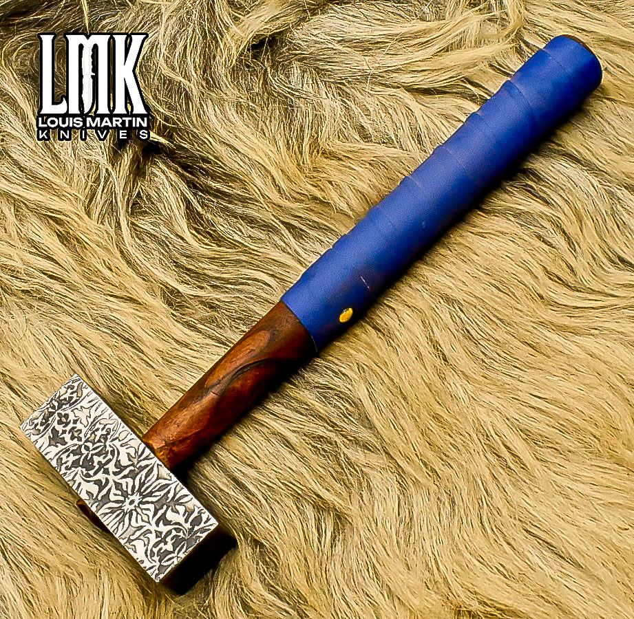 Wholesale hammer knives hand-forged by Louis Martin