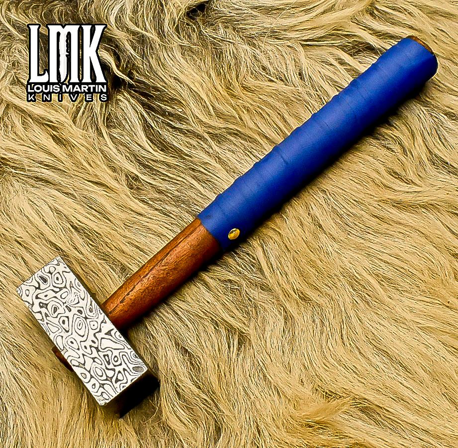 Wholesale hammer knives hand-forged by Louis Martin