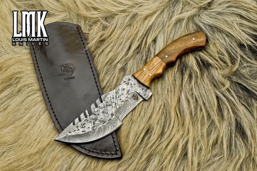 Wholesale tracker knives hand-forged by Louis Martin