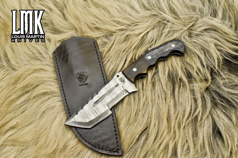 Wholesale tracker knives hand-forged by Louis Martin