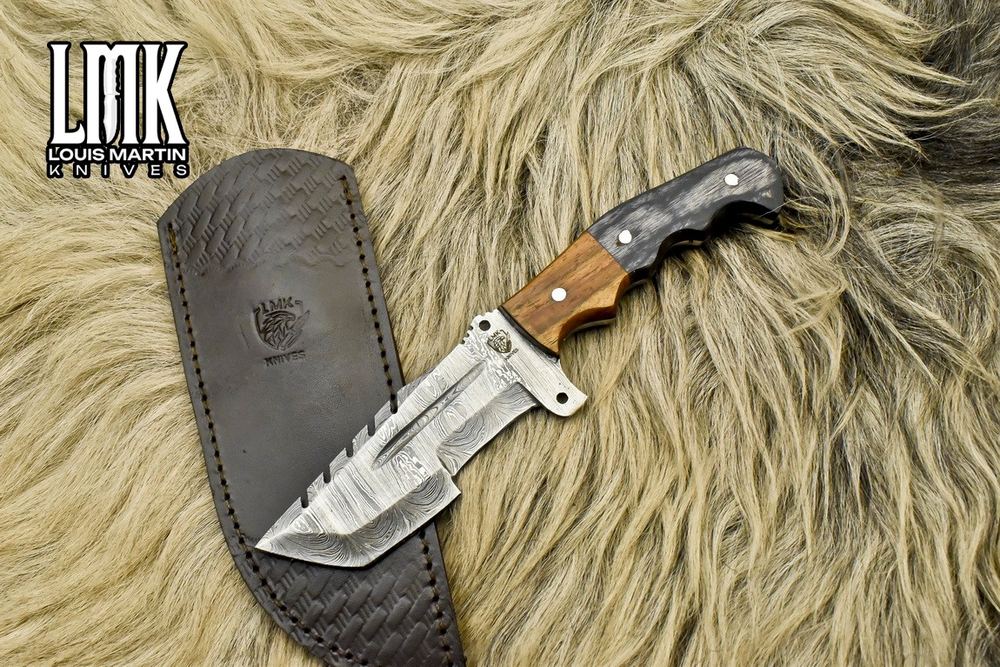 Wholesale tracker knives hand-forged by Louis Martin