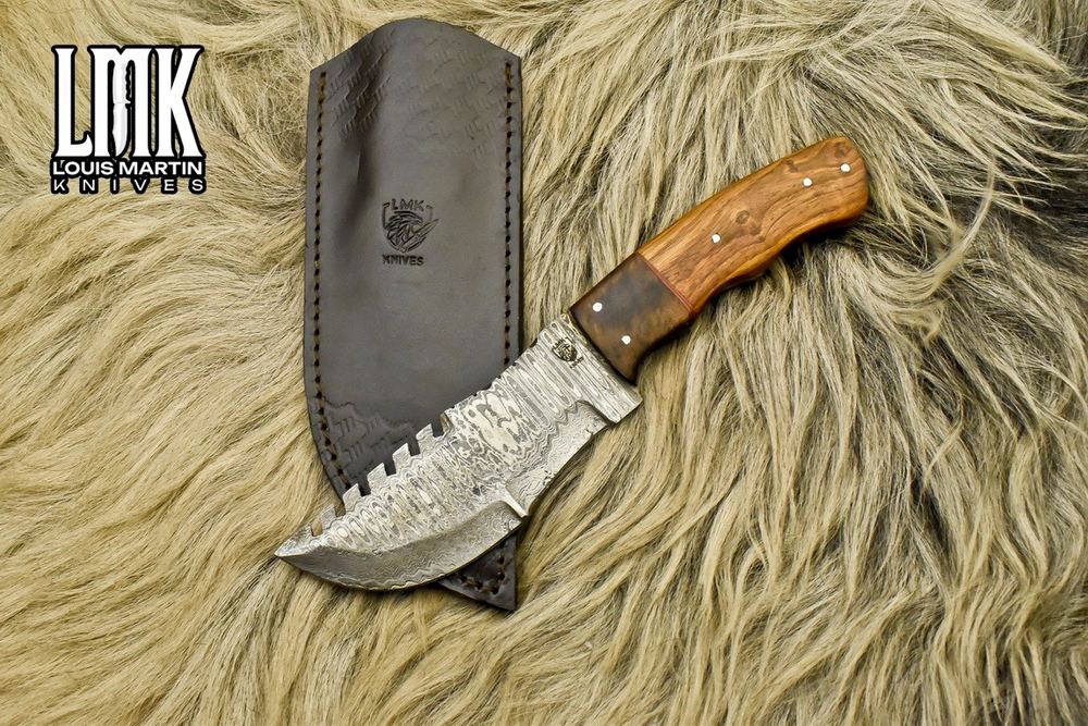 Wholesale tracker knives hand-forged by Louis Martin