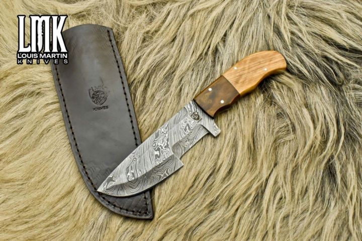 Wholesale tracker knives hand-forged by Louis Martin