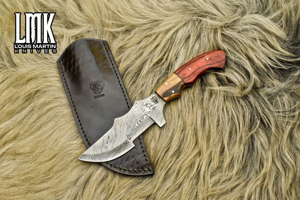 Wholesale tracker knives hand-forged by Louis Martin