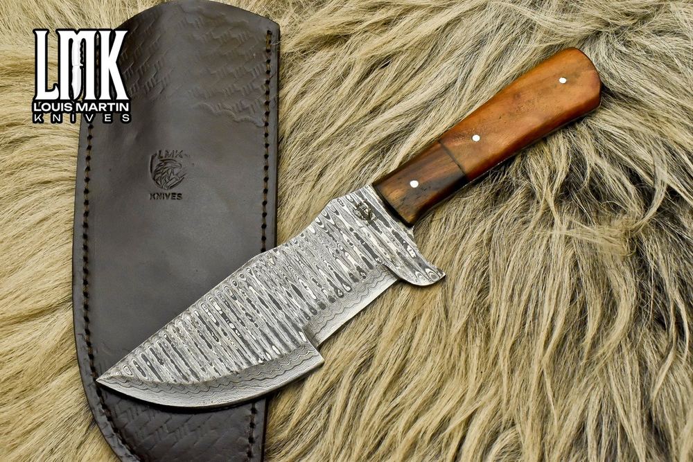Wholesale tracker knives hand-forged by Louis Martin
